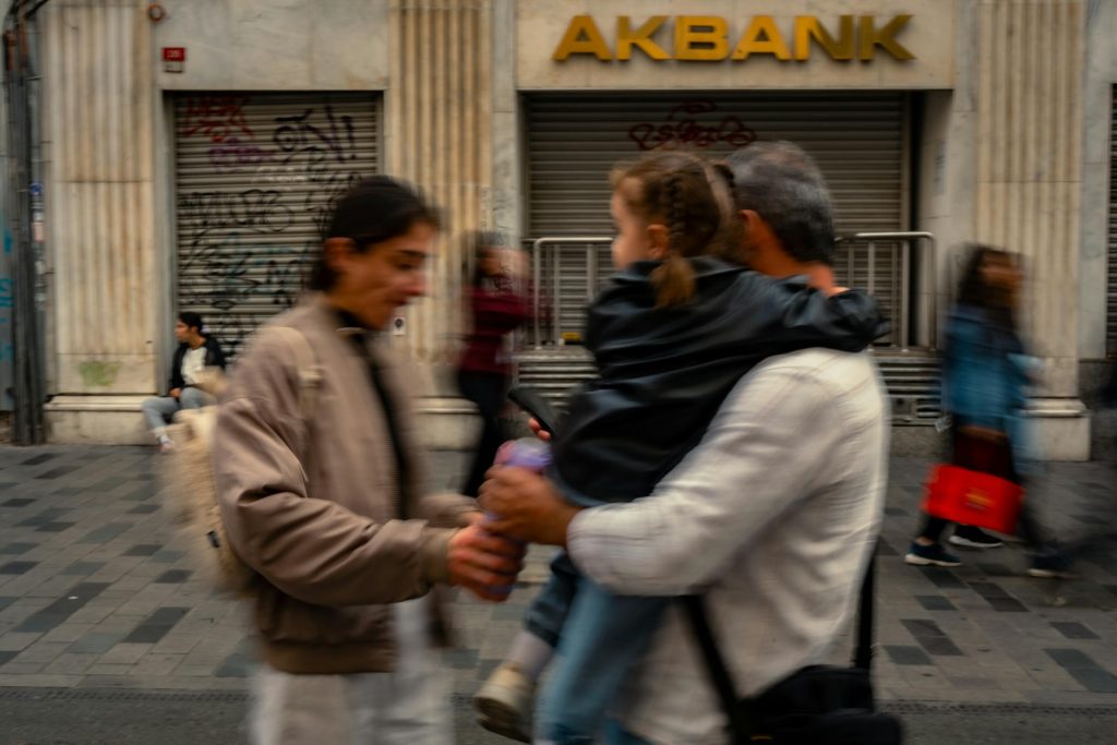 Como Solicitar Cartão de Crédito Online na Turquia: Guia Completo das Principais Instituições Financeiras como İş Bankası, Yapı Kredi e Akbank - como solicitar cartão de credito online Turquia